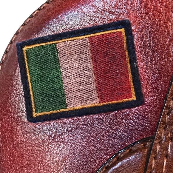 Guitar Backpack Italian Leather - Picture 4 of 16